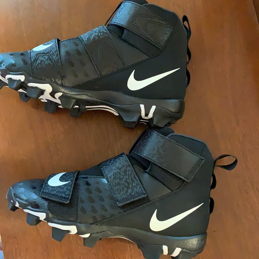 Nike Force Youth Football Cleats